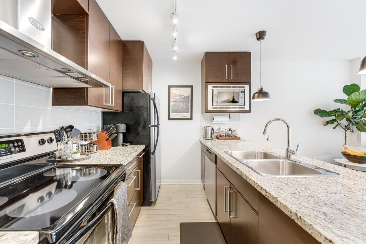 Apartment Heart Of Downtown 1 Bd Entire - Pool, Gym, Parking, Office, Ac