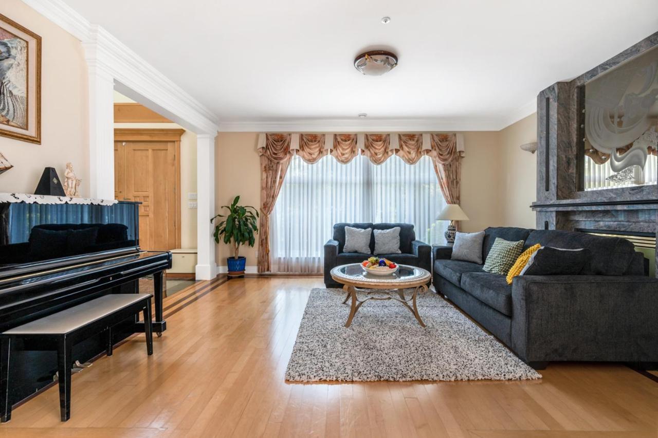 Luxurious Retreat - Private Bedroom In Shared House *