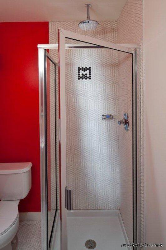 Moda Hotel