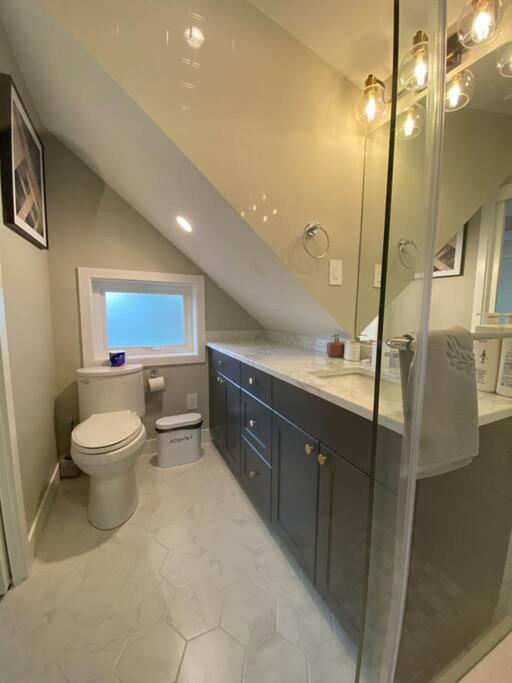 New Modern Three-room Duplex-2793 *