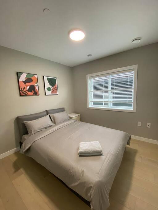 New Modern Three-room Duplex-2793 Villa *