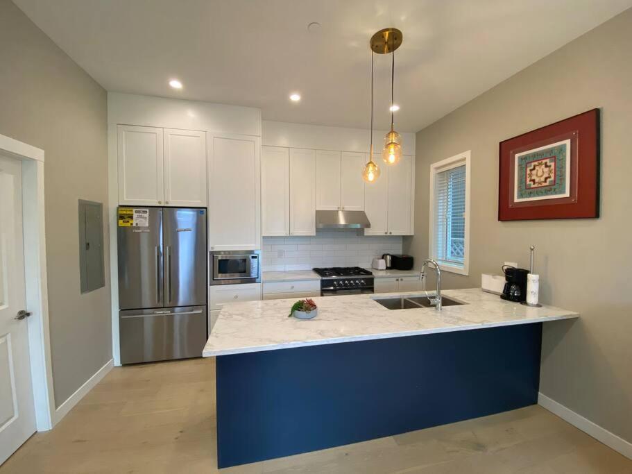 Villa New Modern Three-room Duplex-2793 *