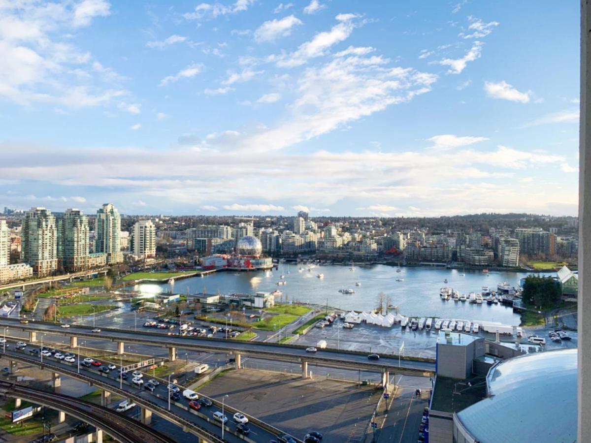 Downtown+amazing View+2bd/2ba Free Parking * Vancouver