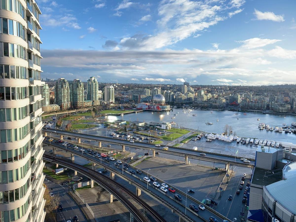 Apartment Downtown+amazing View+2bd/2ba Free Parking *