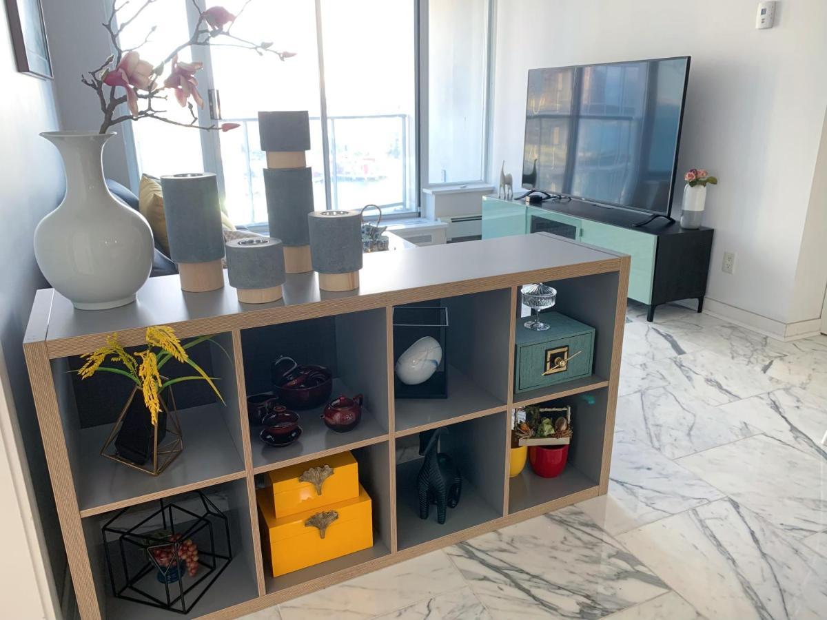 Downtown+amazing View+2bd/2ba Free Parking Vancouver