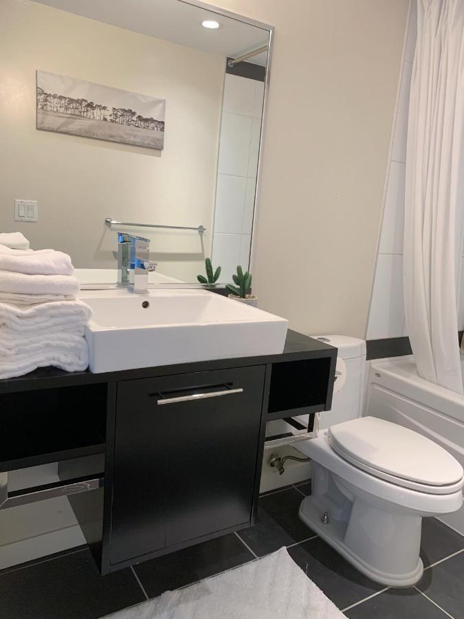 Downtown+amazing View+2bd/2ba Free Parking * Vancouver