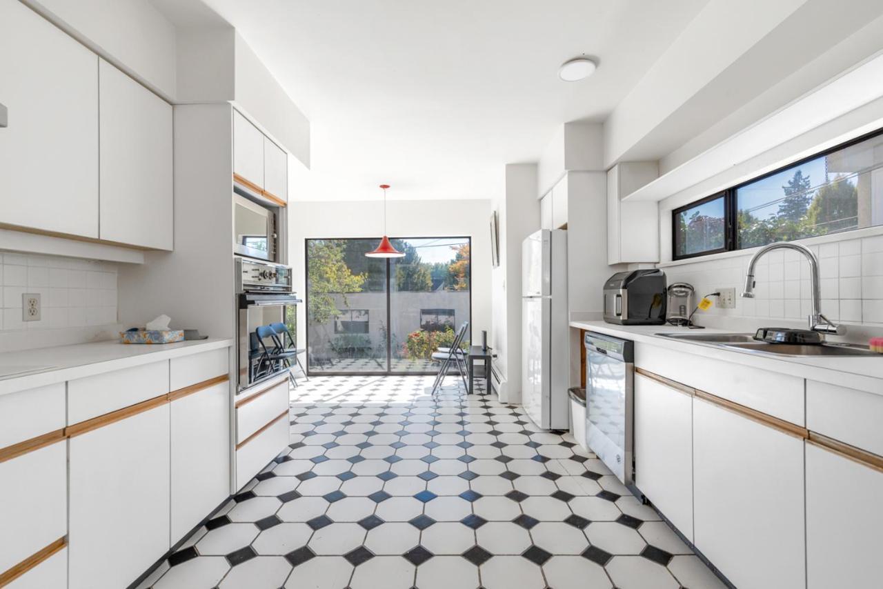 Homestay Sunny 1-bedroom Private In Charming *