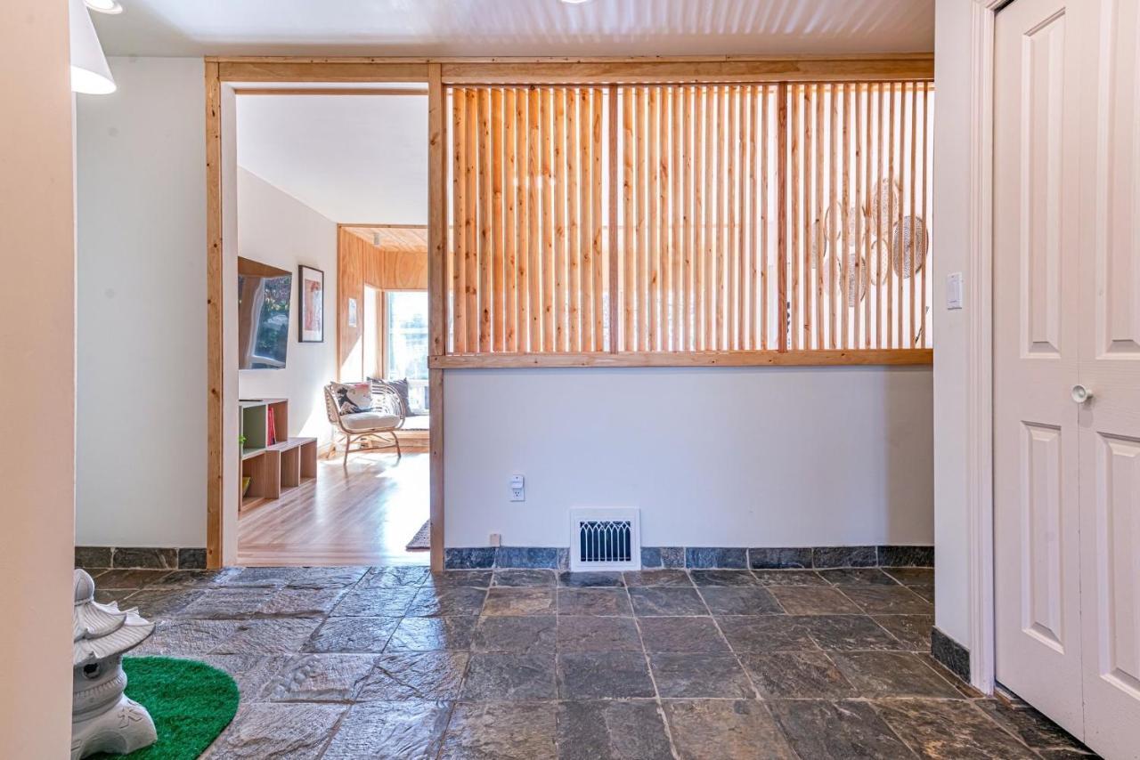 Three-tree Villa-central Location Vancouver