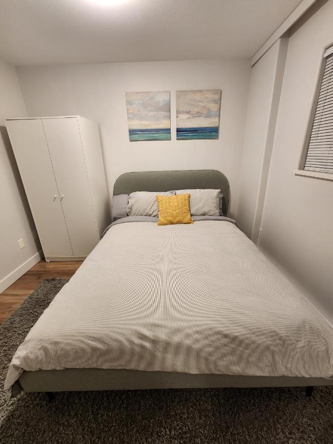 Charming East Hideaway - Near Skytrain Guest house Vancouver