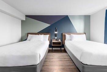 Ywca Hotel 3*