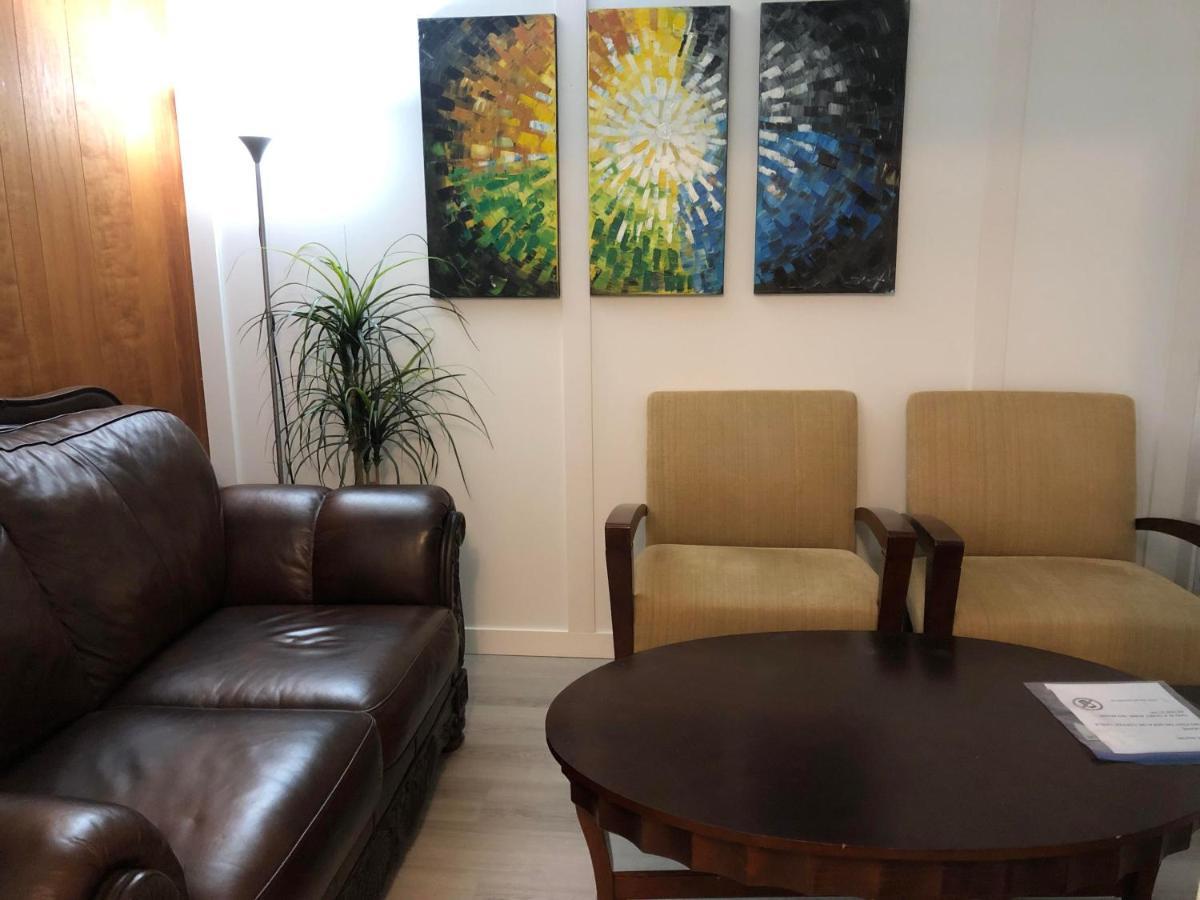 Cozy Guest Close To Downtown & Sights & 7-eleven Convenience Store Vancouver