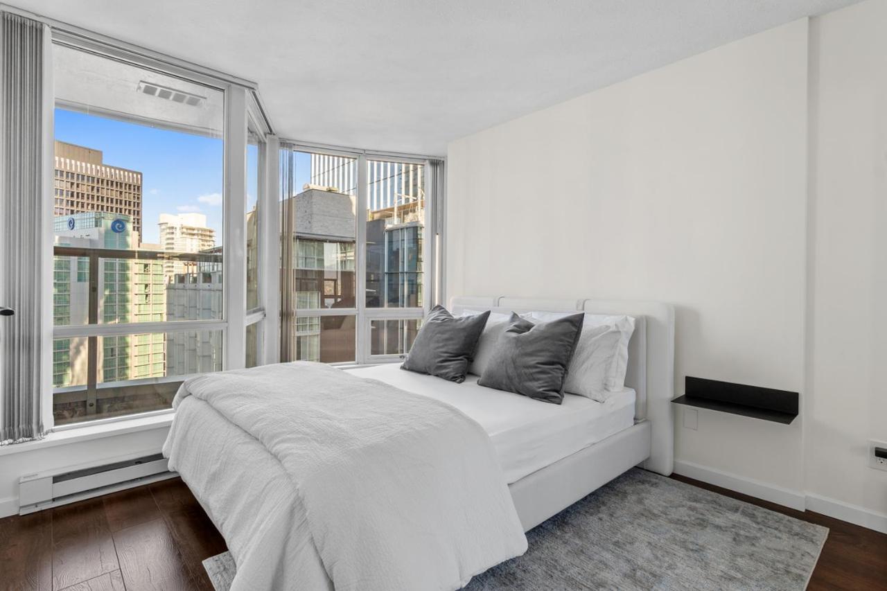 Downtown Luxury 1br Coal Harbour * Vancouver