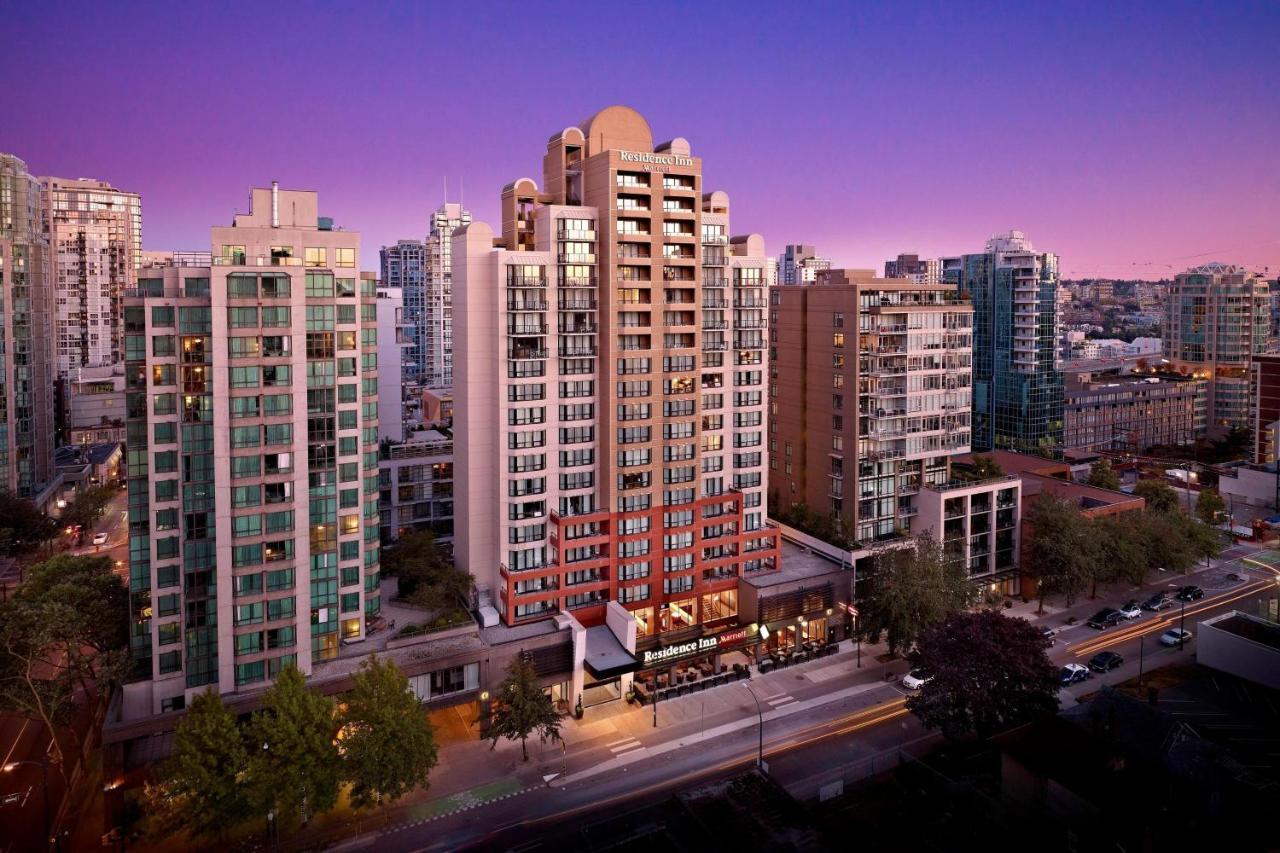 By Marriott Downtown Vancouver