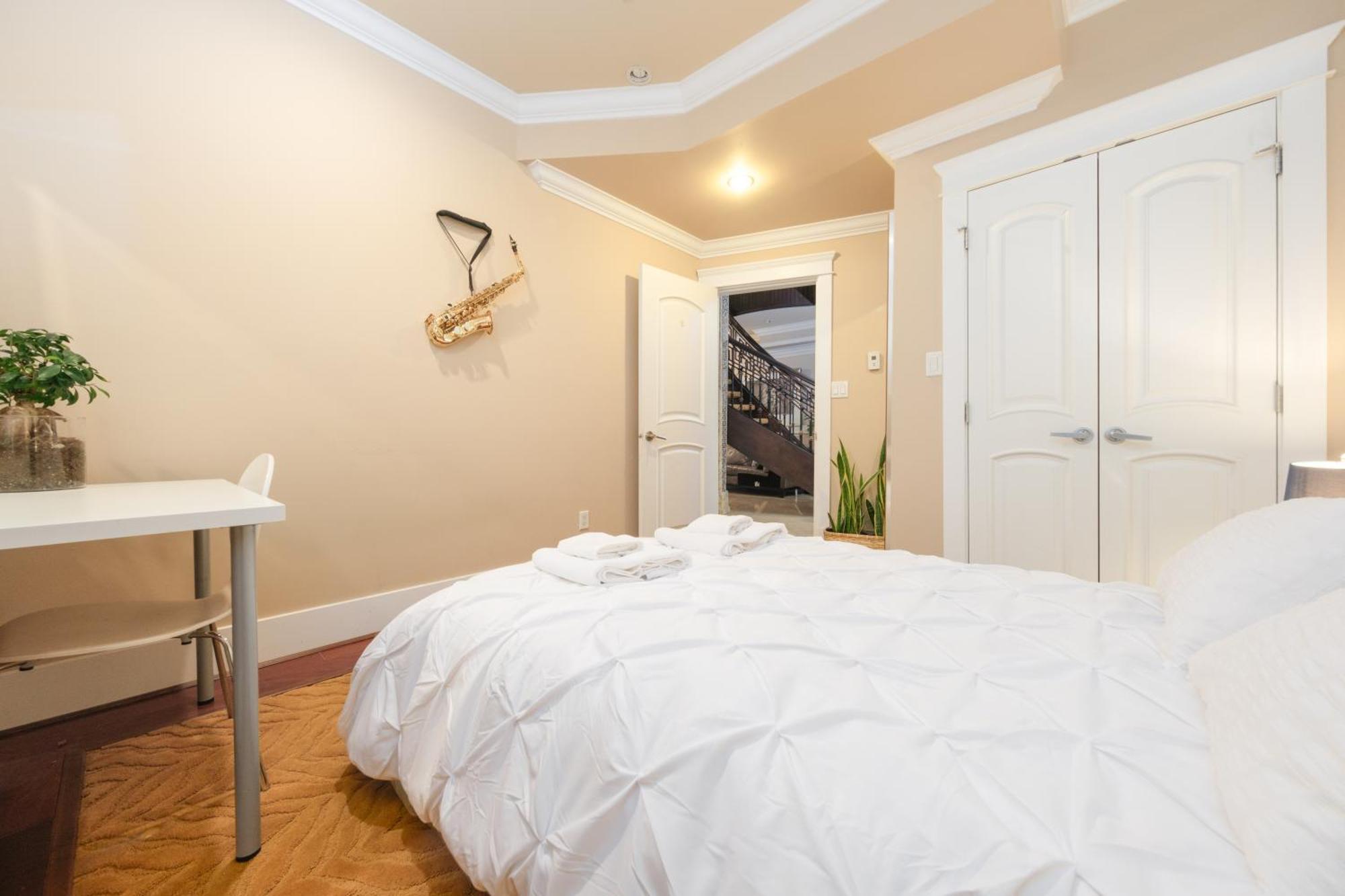 Homestay Oakridge Luxury Homestay Vancouver