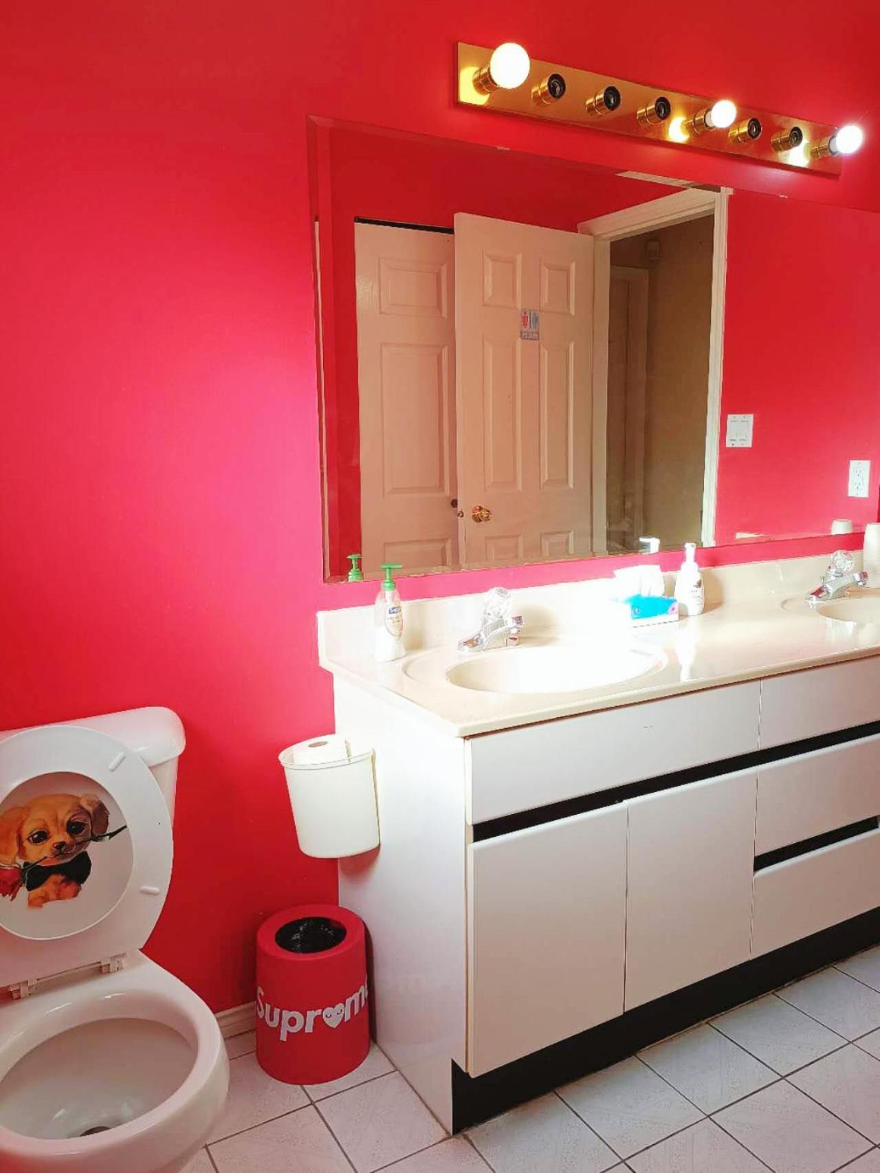 Llt Homeaway Guest house *