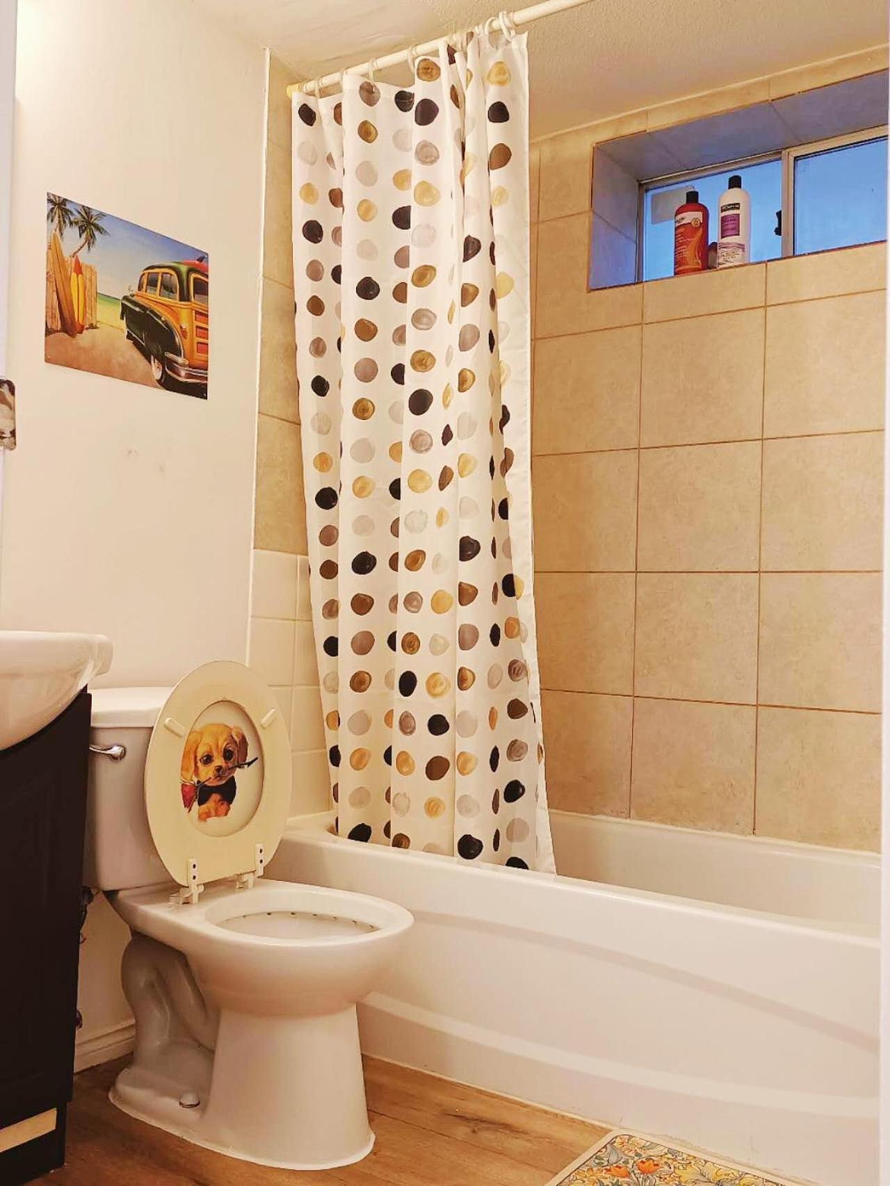Guest house Llt Homeaway Vancouver