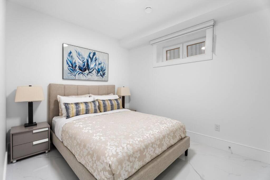 Brand New 2 Bedroom Point Grey Getaway *