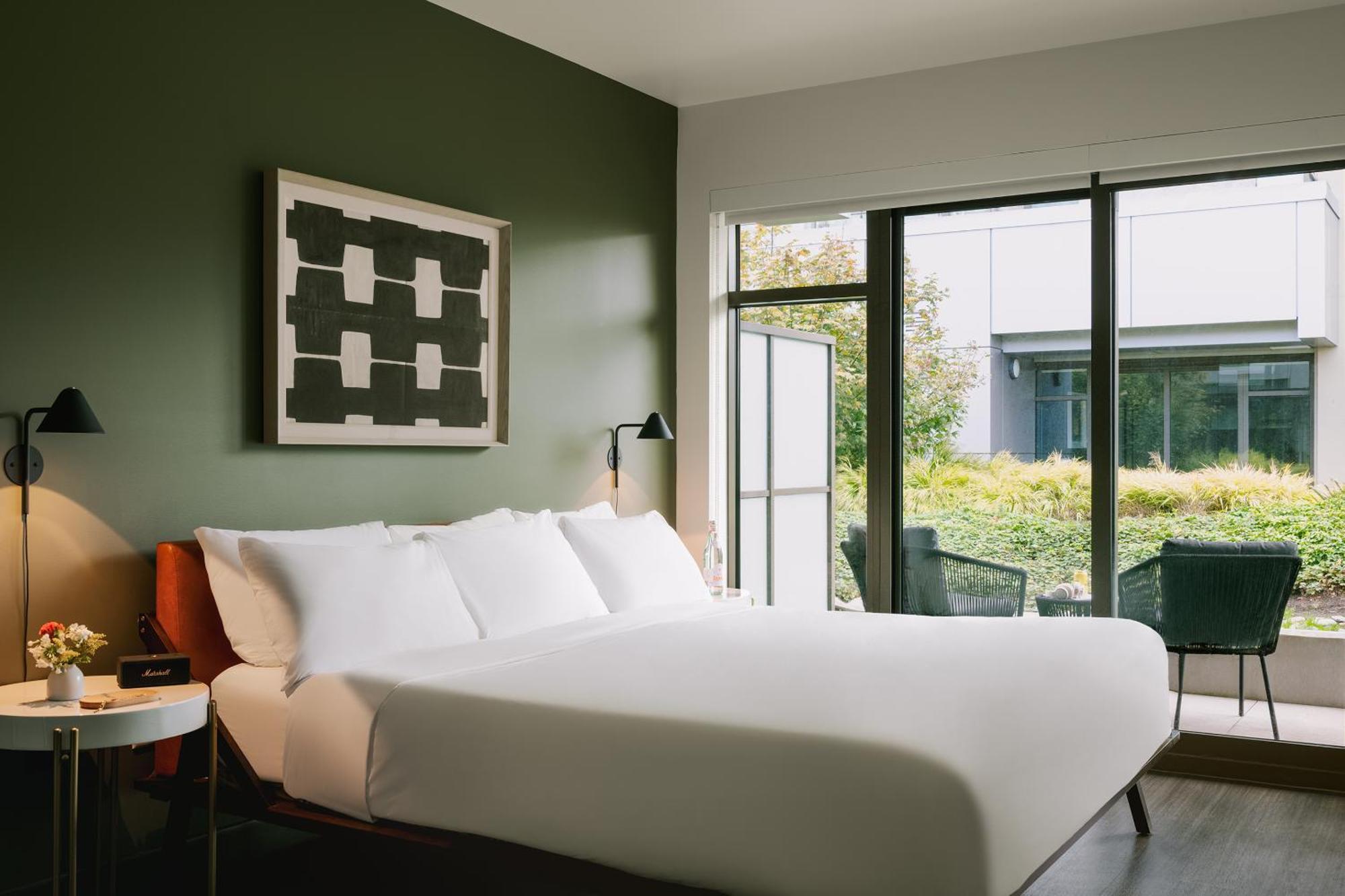 Aparthotel Sonder At Revival Vancouver