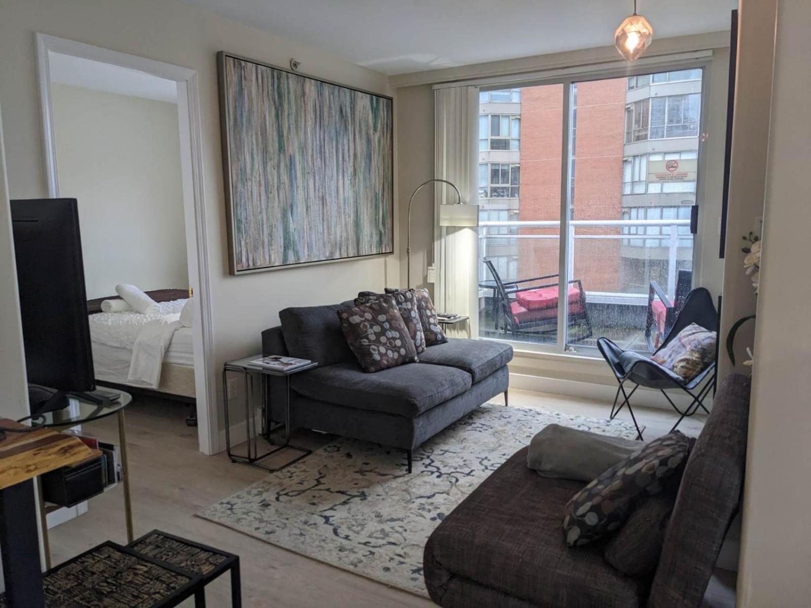 Penthouses Of Ave *