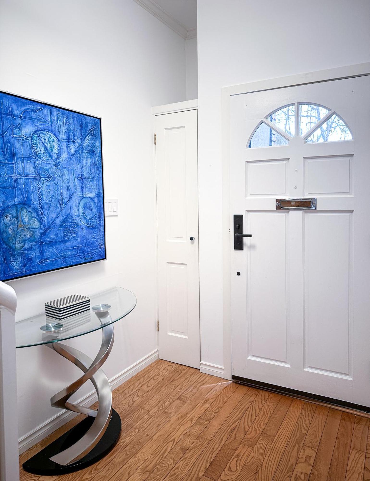 Historic Townhouse In Kitsilano Villa *