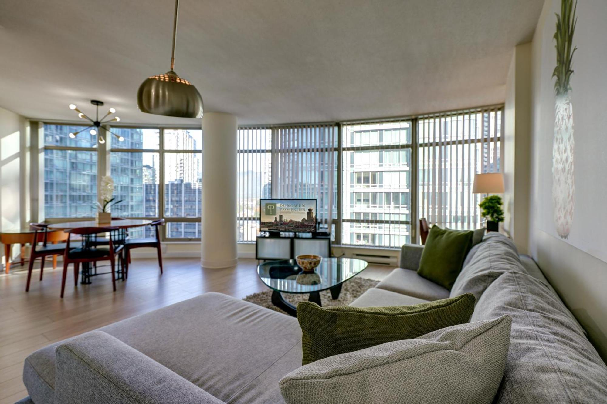 Dunowen Vancouver