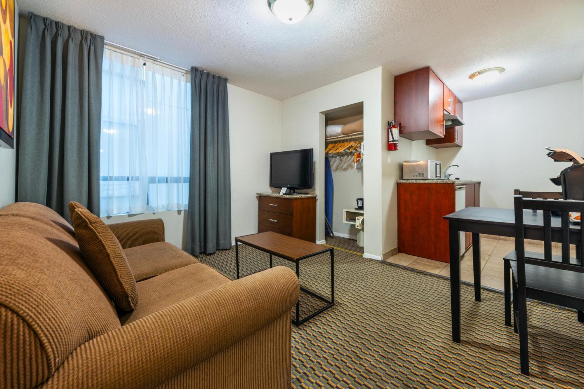 Quality & (adults Only) Hotel 3*