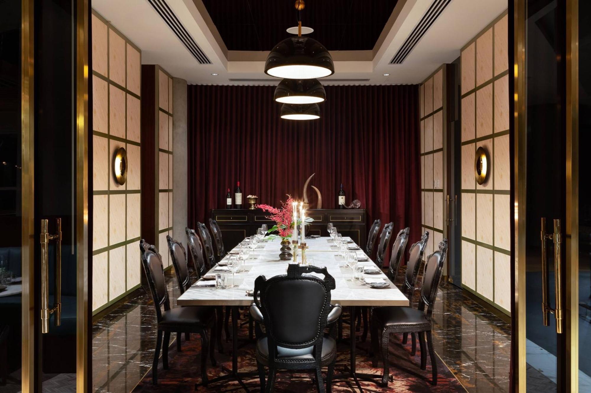 Hotel The Douglas, Autograph Collection 5*