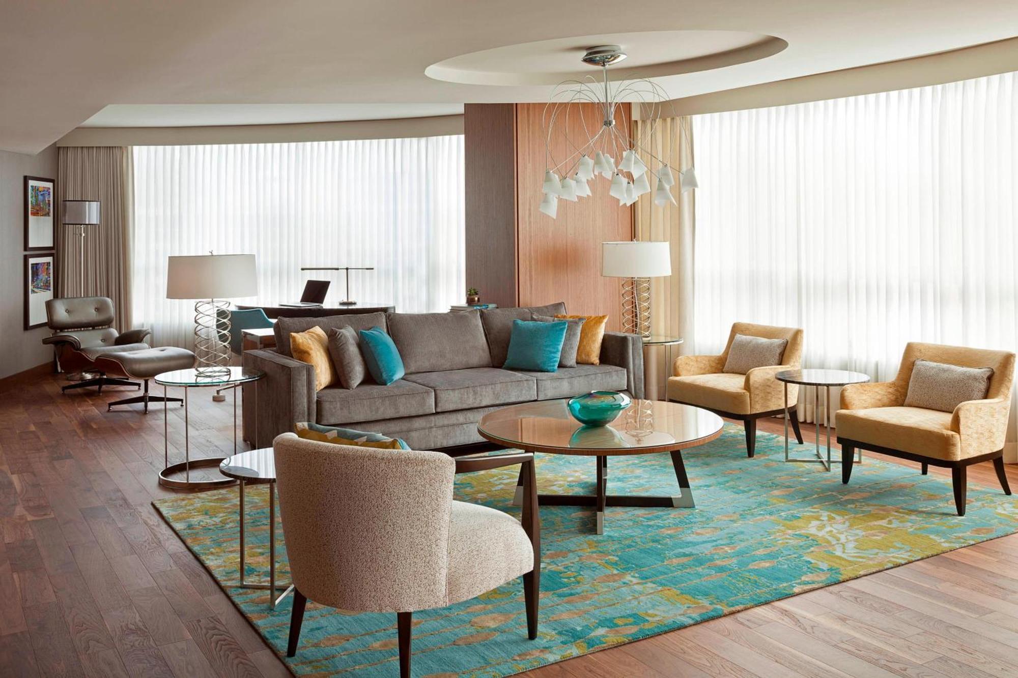 Marriott Pinnacle Downtown