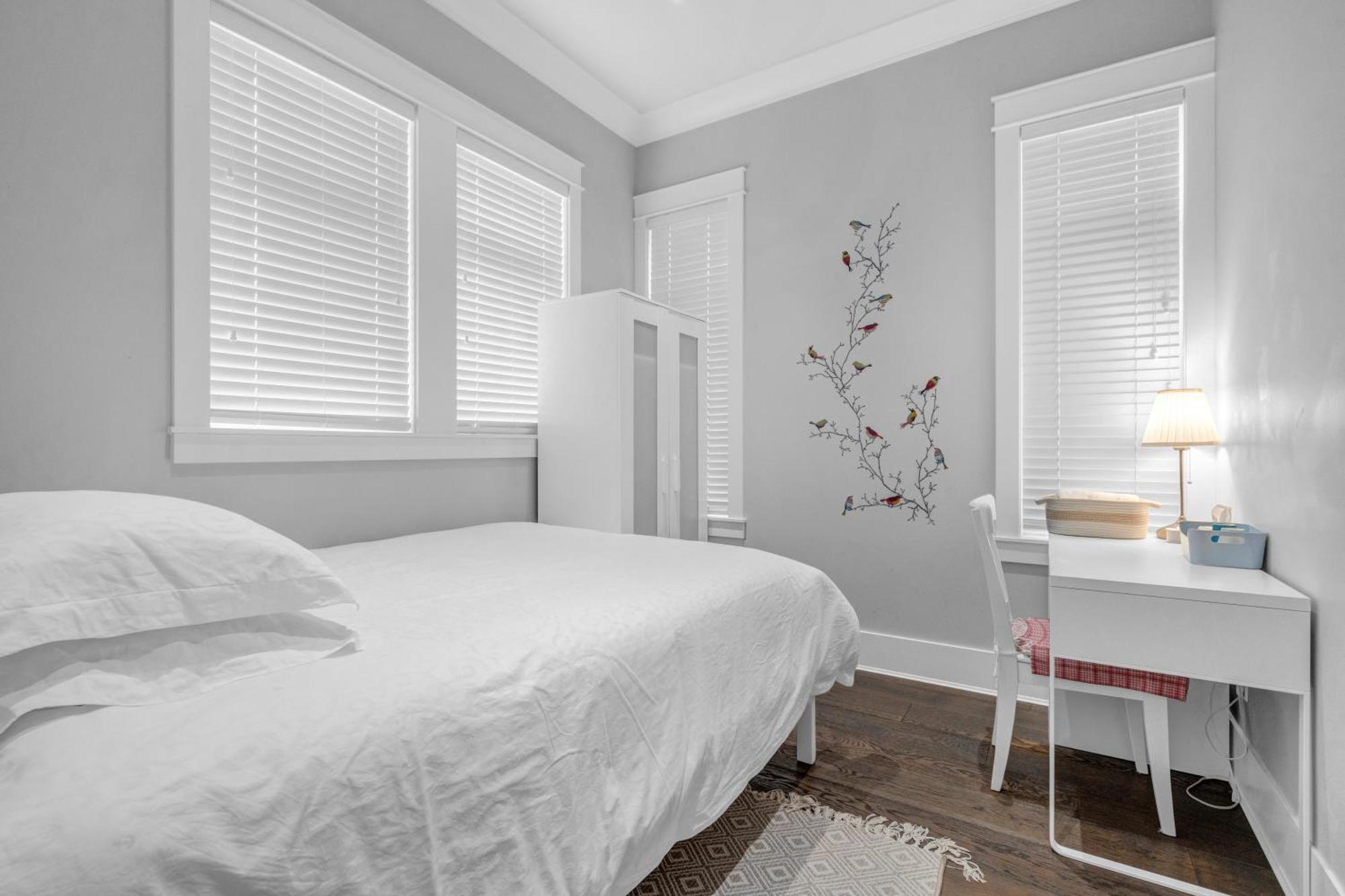 Guest house West Cozy Retreat By Host Launch