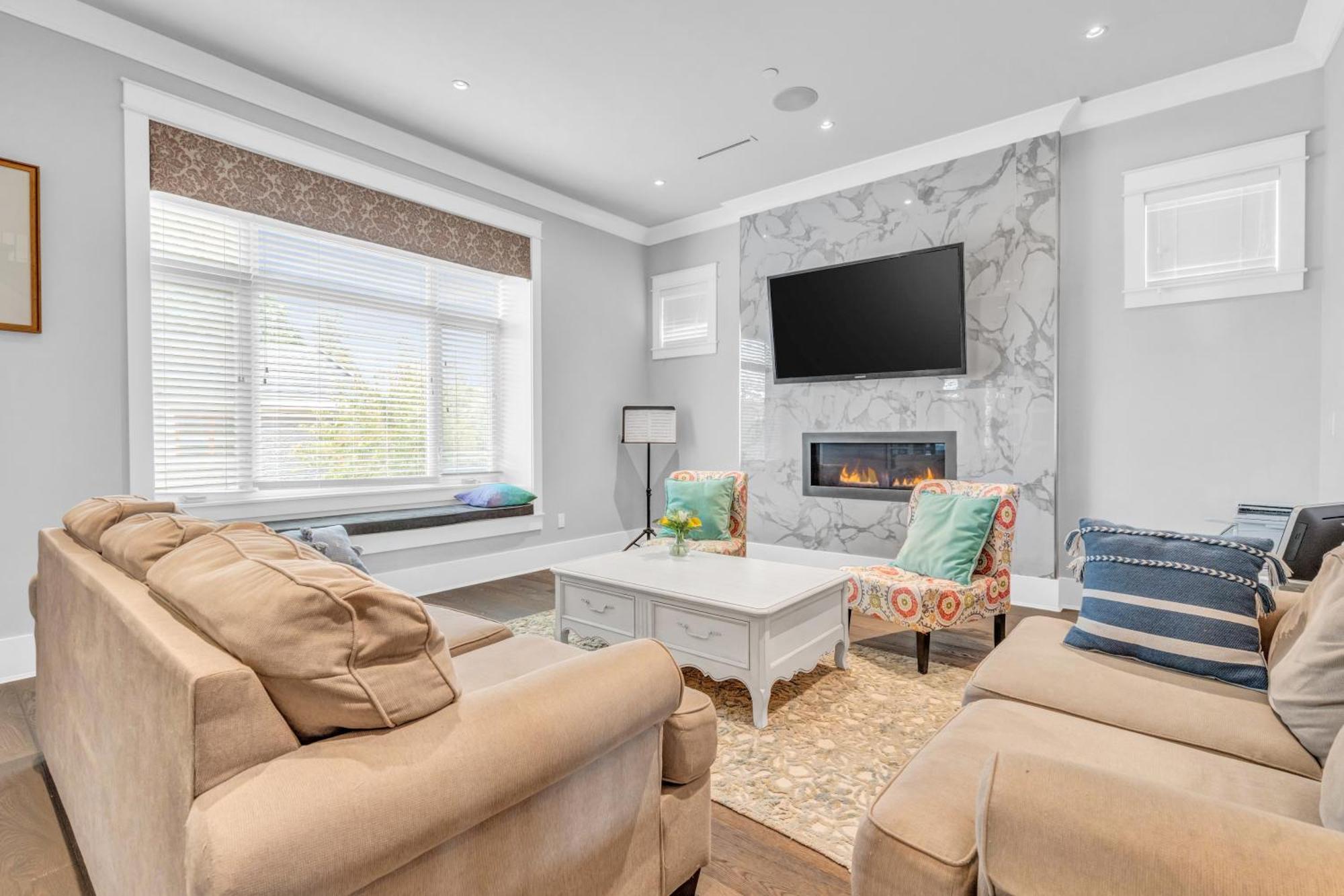 West Cozy Retreat By Host Launch Guest house Vancouver