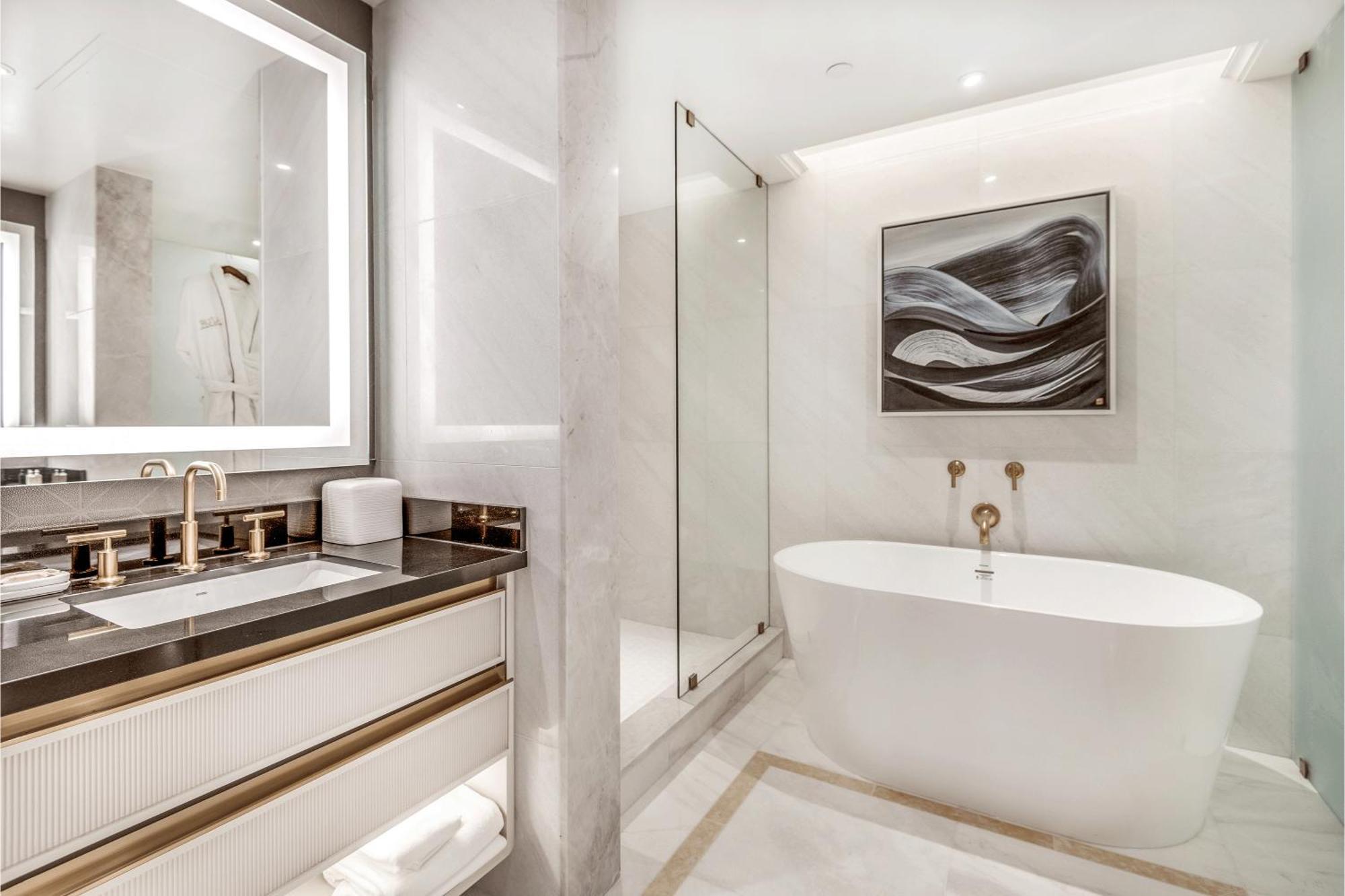 Azur Legacy Collection Hotel