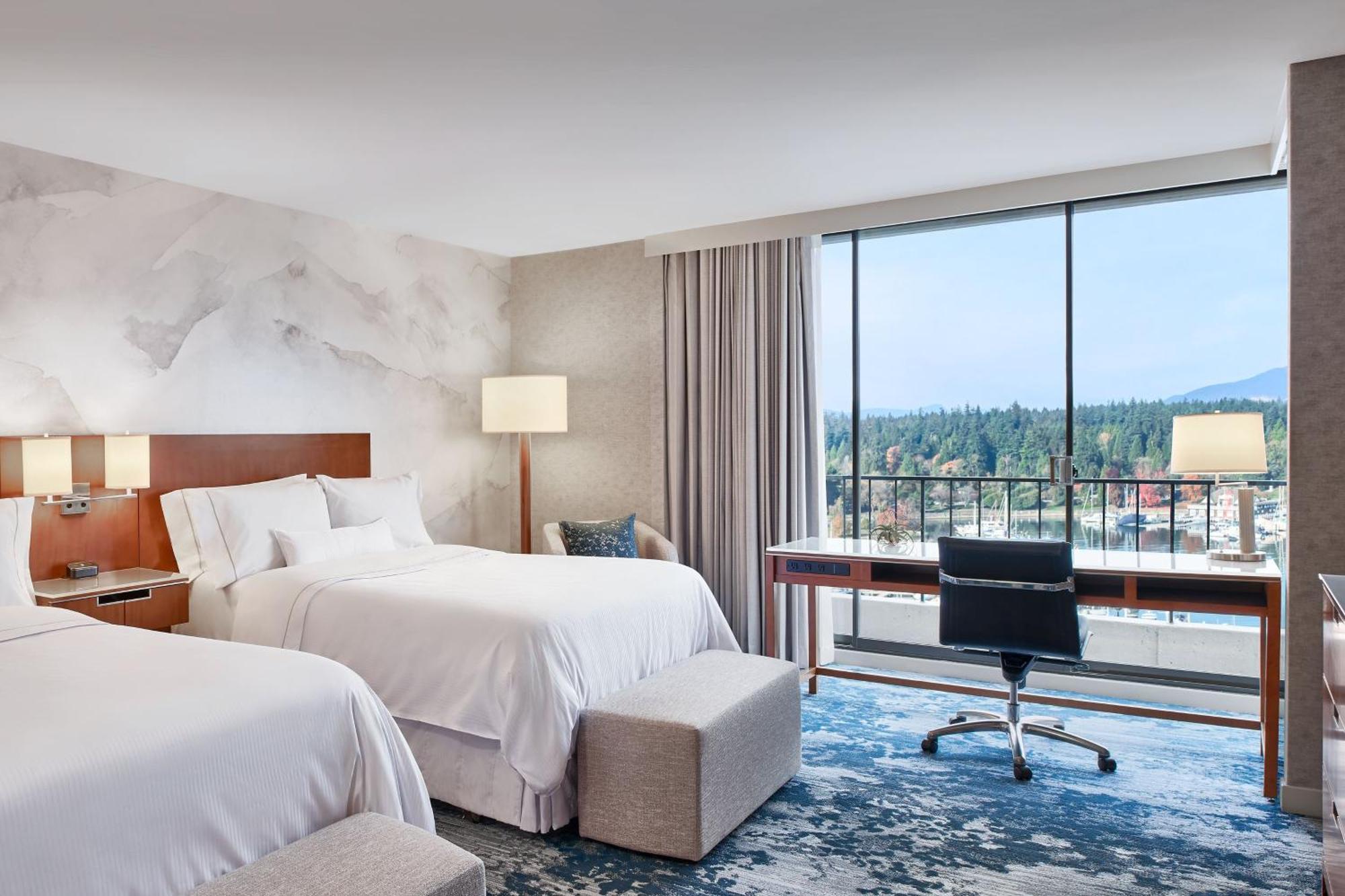 The Westin Bayshore, Hotel 4*