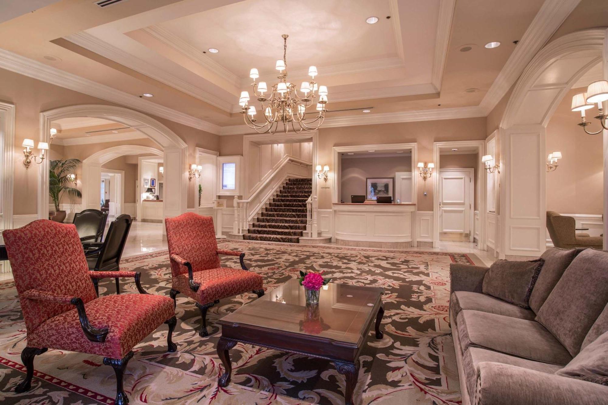 The Sutton Place 5*