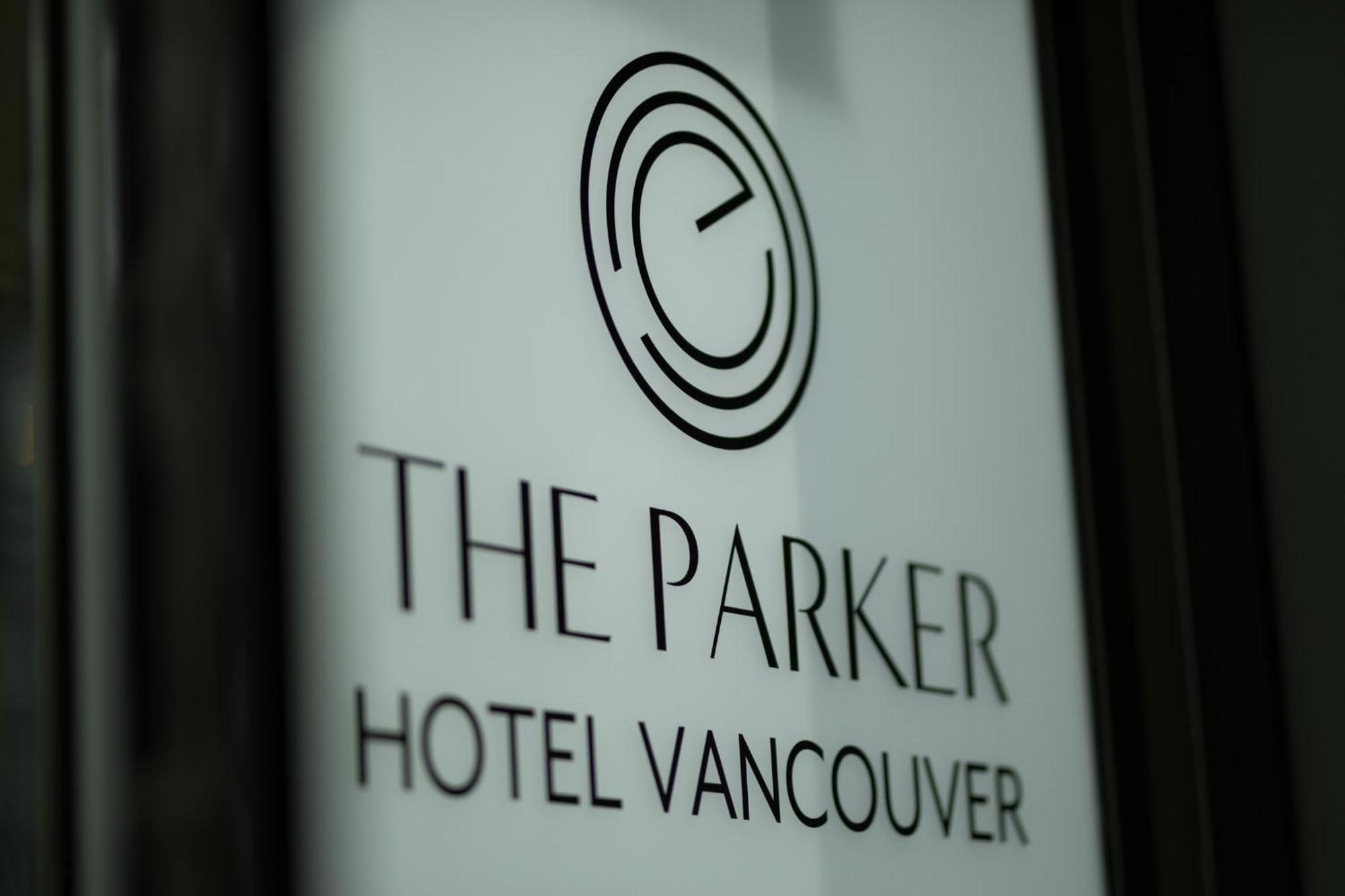 Hotel The Parker And Rooftop