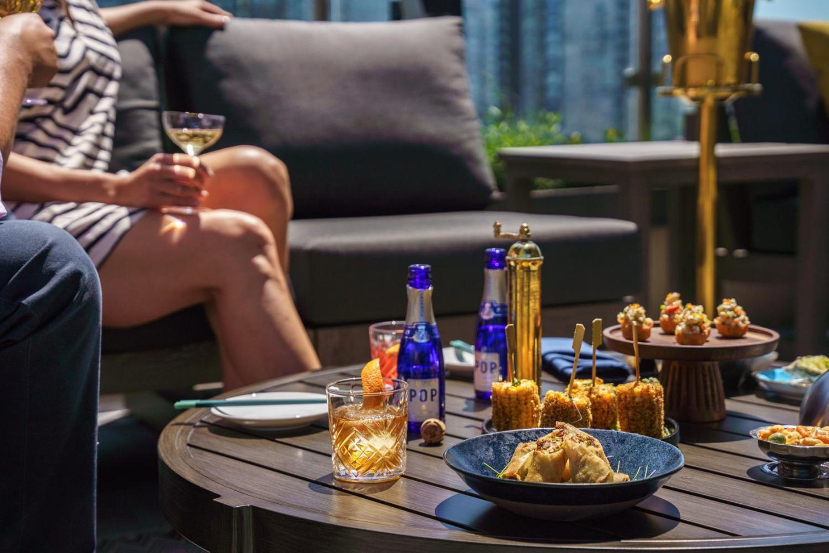 Hotel The Parker And Rooftop 4*