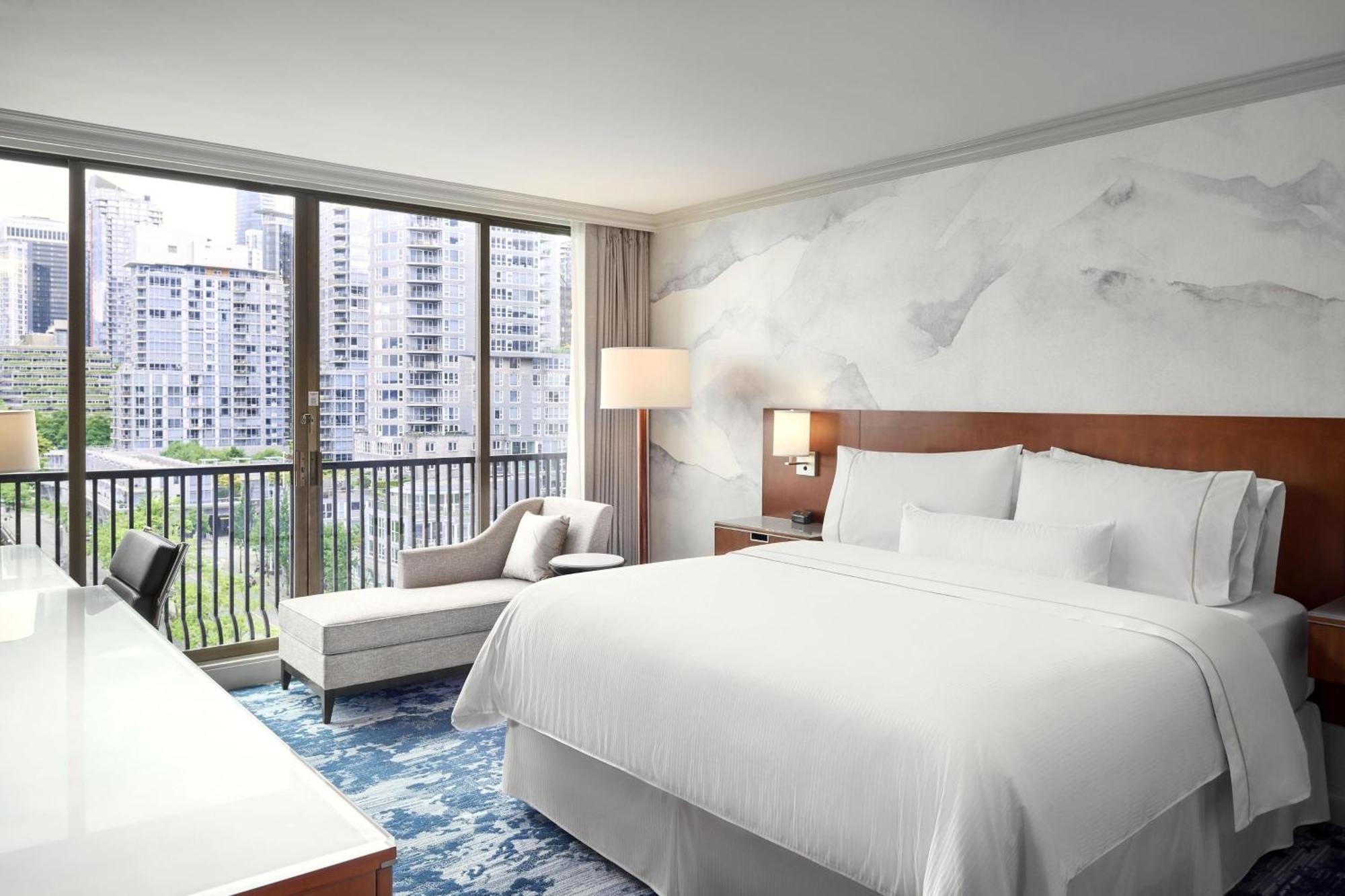 The Westin Bayshore, 4*