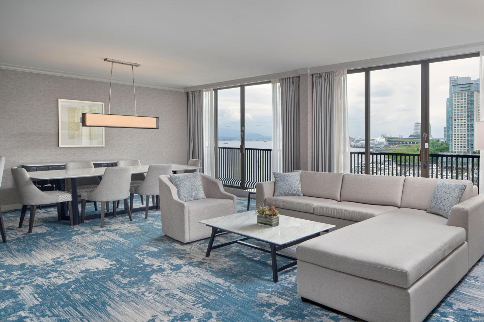 The Westin Bayshore, Hotel 4*
