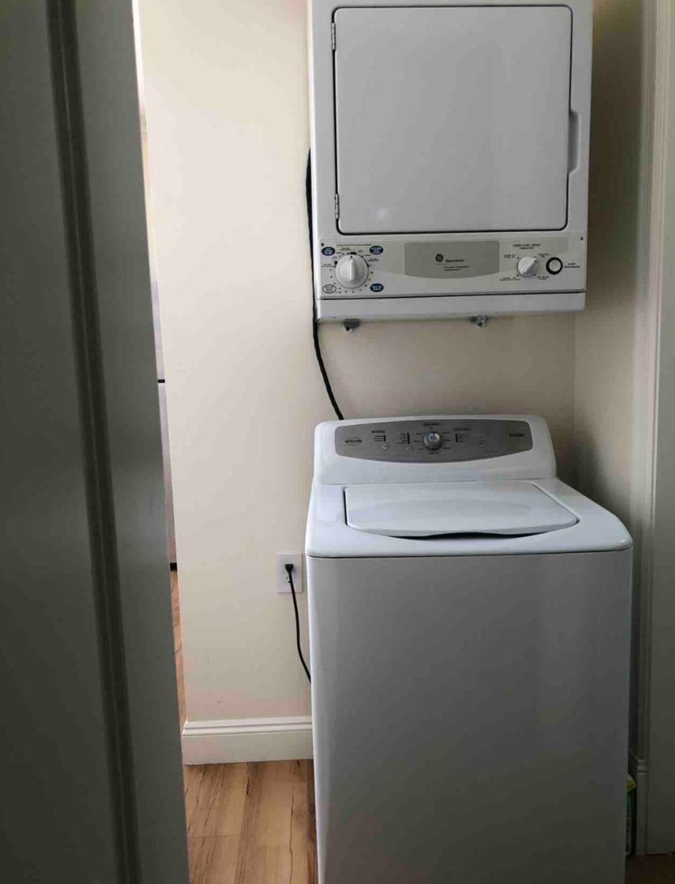 Convenient To Live And Travel（a）separate Entrance *