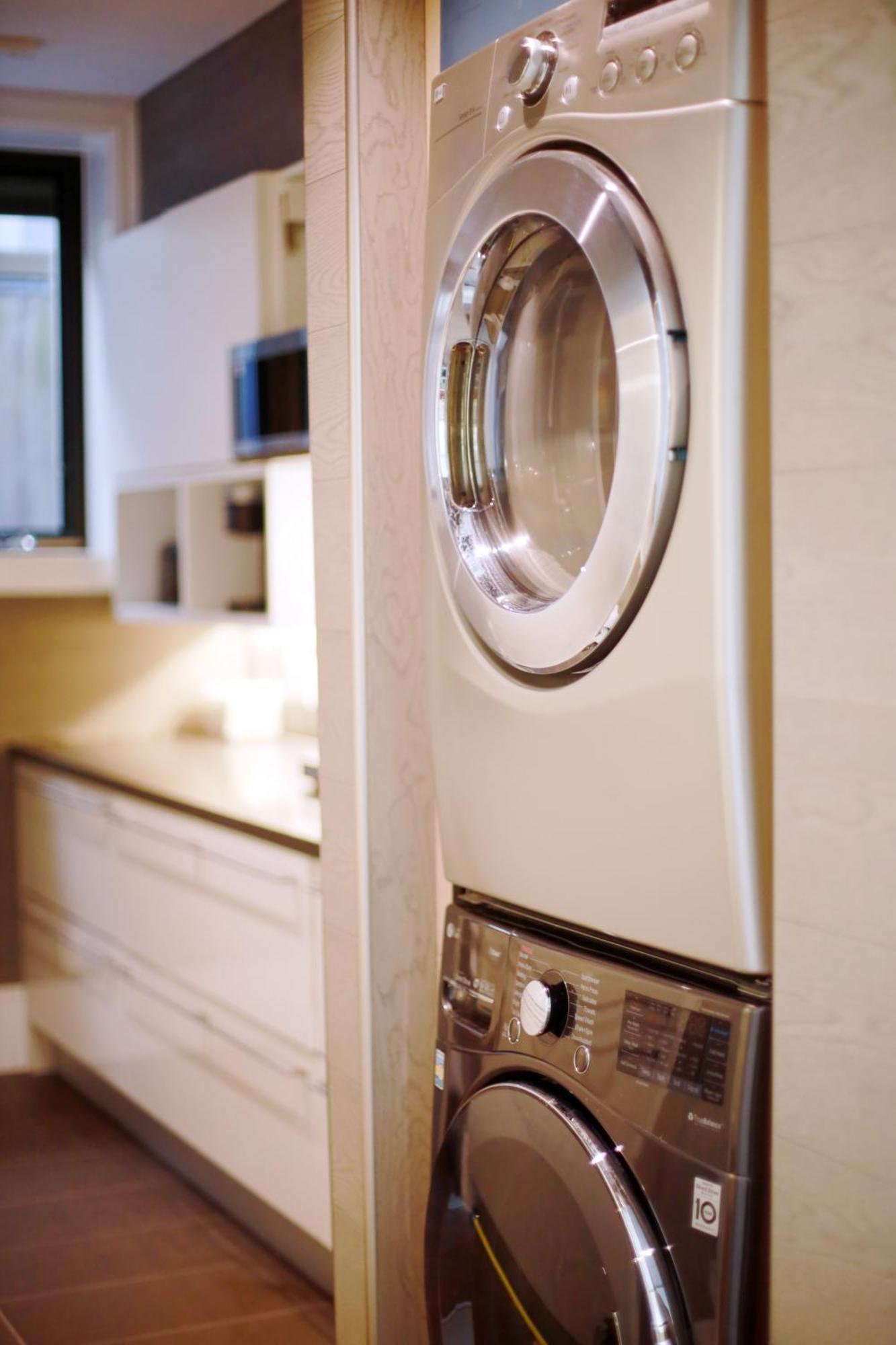 Modern 1 Bedsuite In Kerrisdale, Access Ubc Downtown Yvr Vancouver