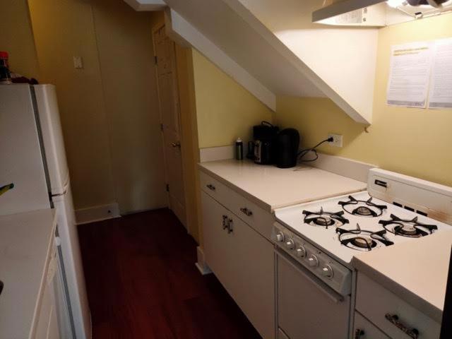 Broadway Homestay Vancouver