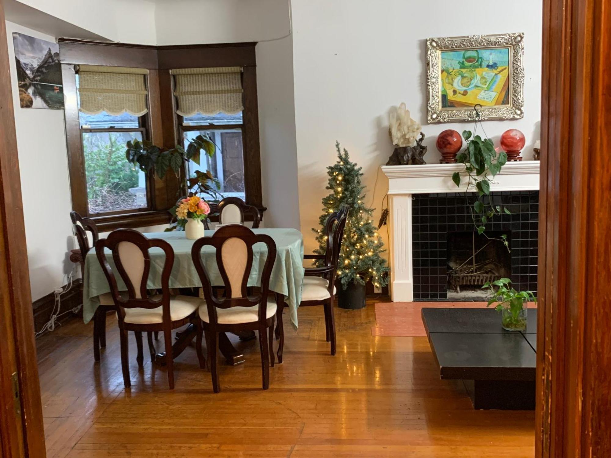 Broadway Homestay Vancouver