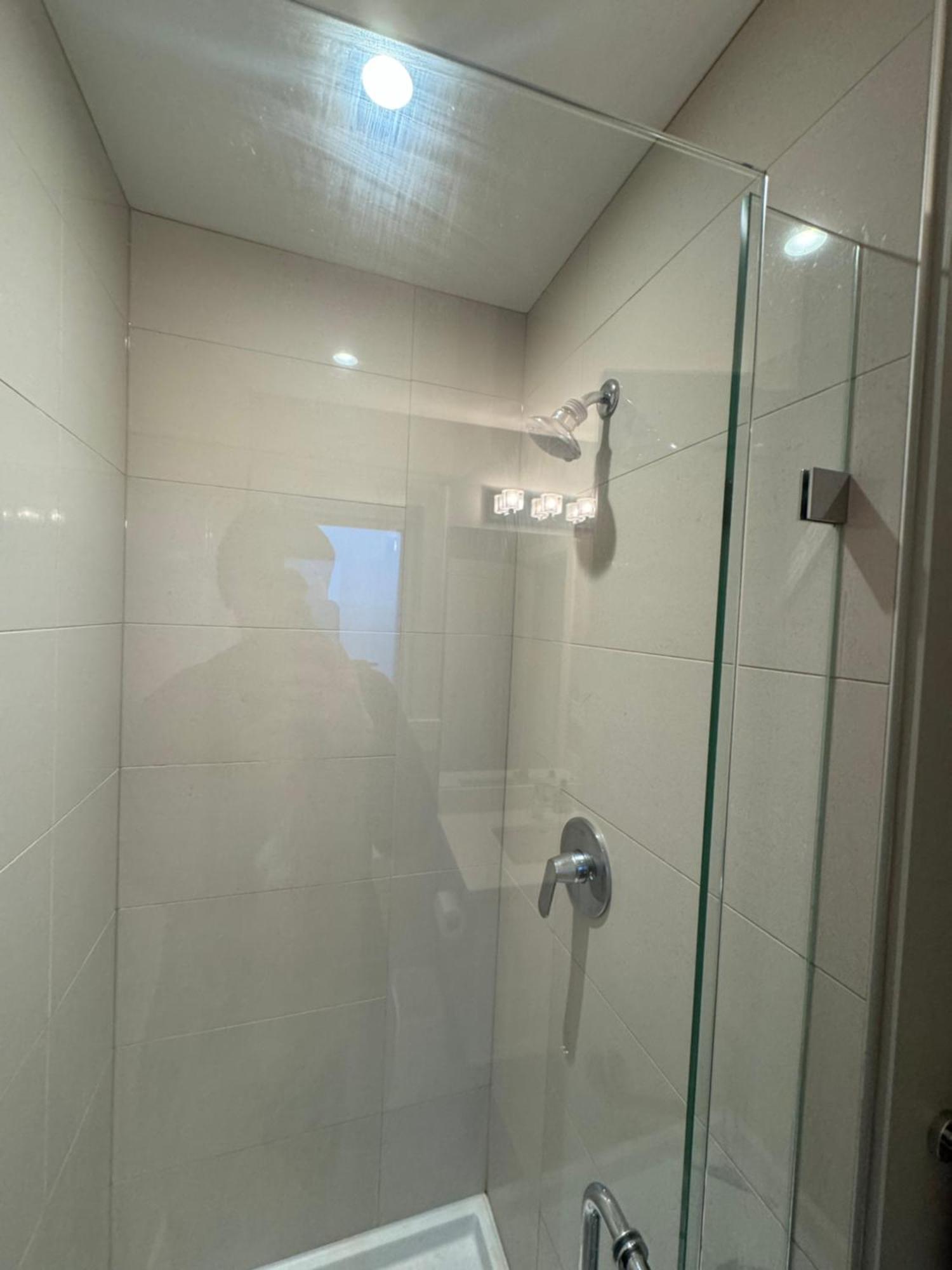 Charming Modern Near Downtown And Ubc Vancouver