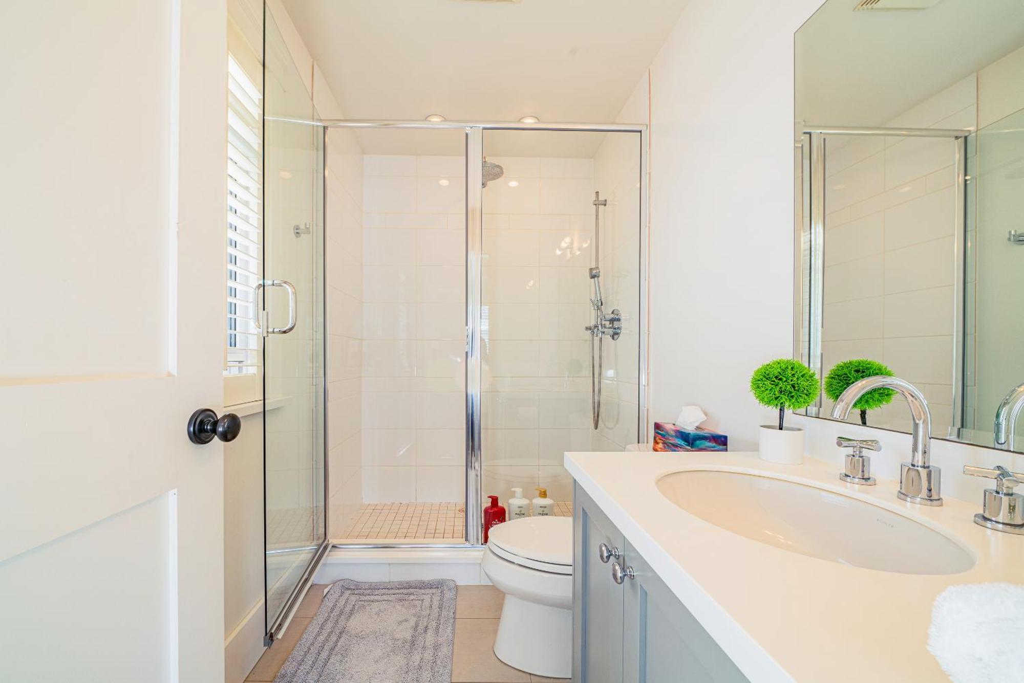 West Ubc-adjacent Luxury Retreat 4b