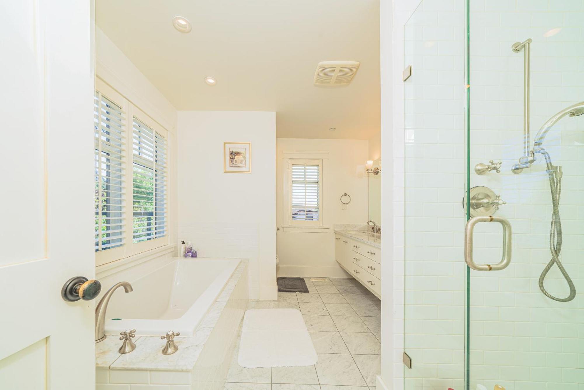 West Ubc-adjacent Luxury Retreat 4b Vancouver