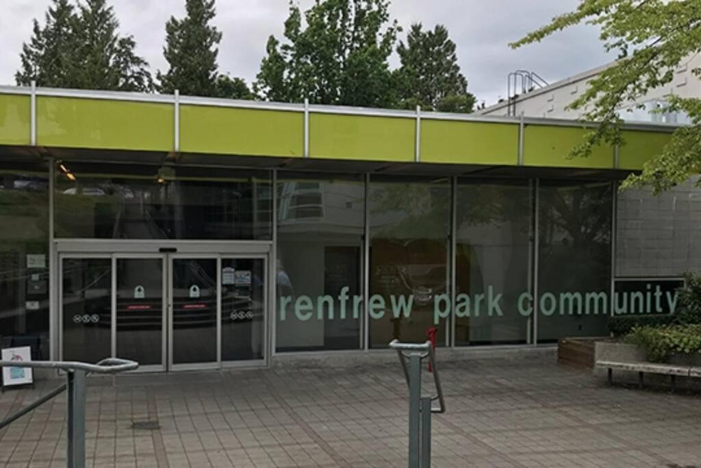 Free Breakfast/luxury/modern/vancouver & Burnaby * Vancouver
