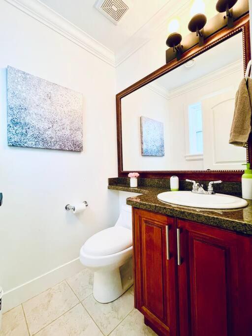 Apartment Free Breakfast/luxury/modern/vancouver & Burnaby Vancouver