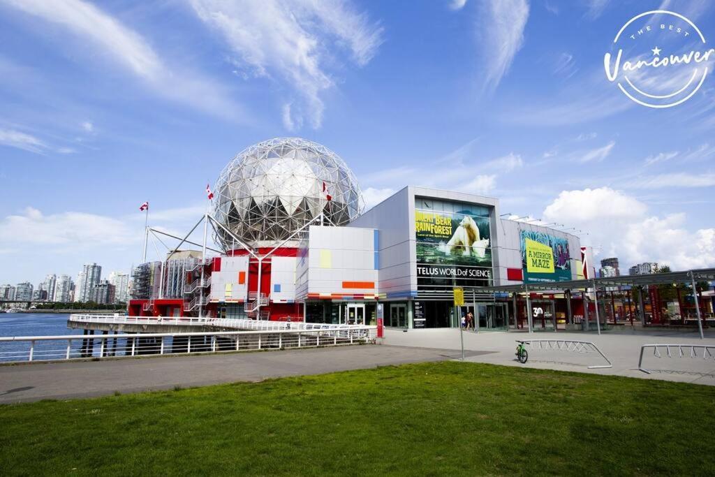 Free Breakfast/luxury/modern/vancouver & Burnaby Vancouver