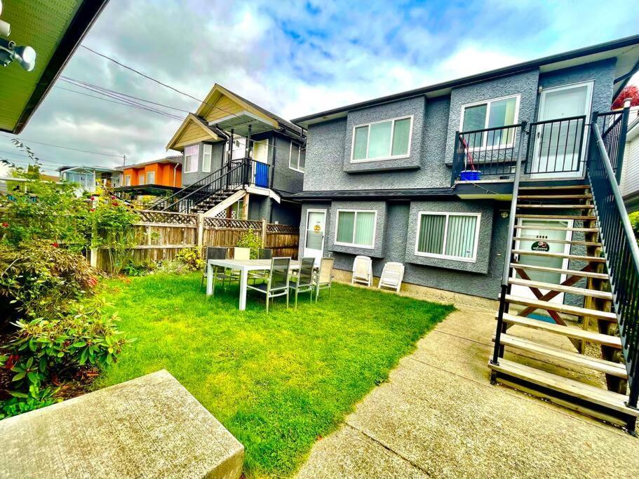 Free Breakfast/luxury/modern/vancouver & Burnaby