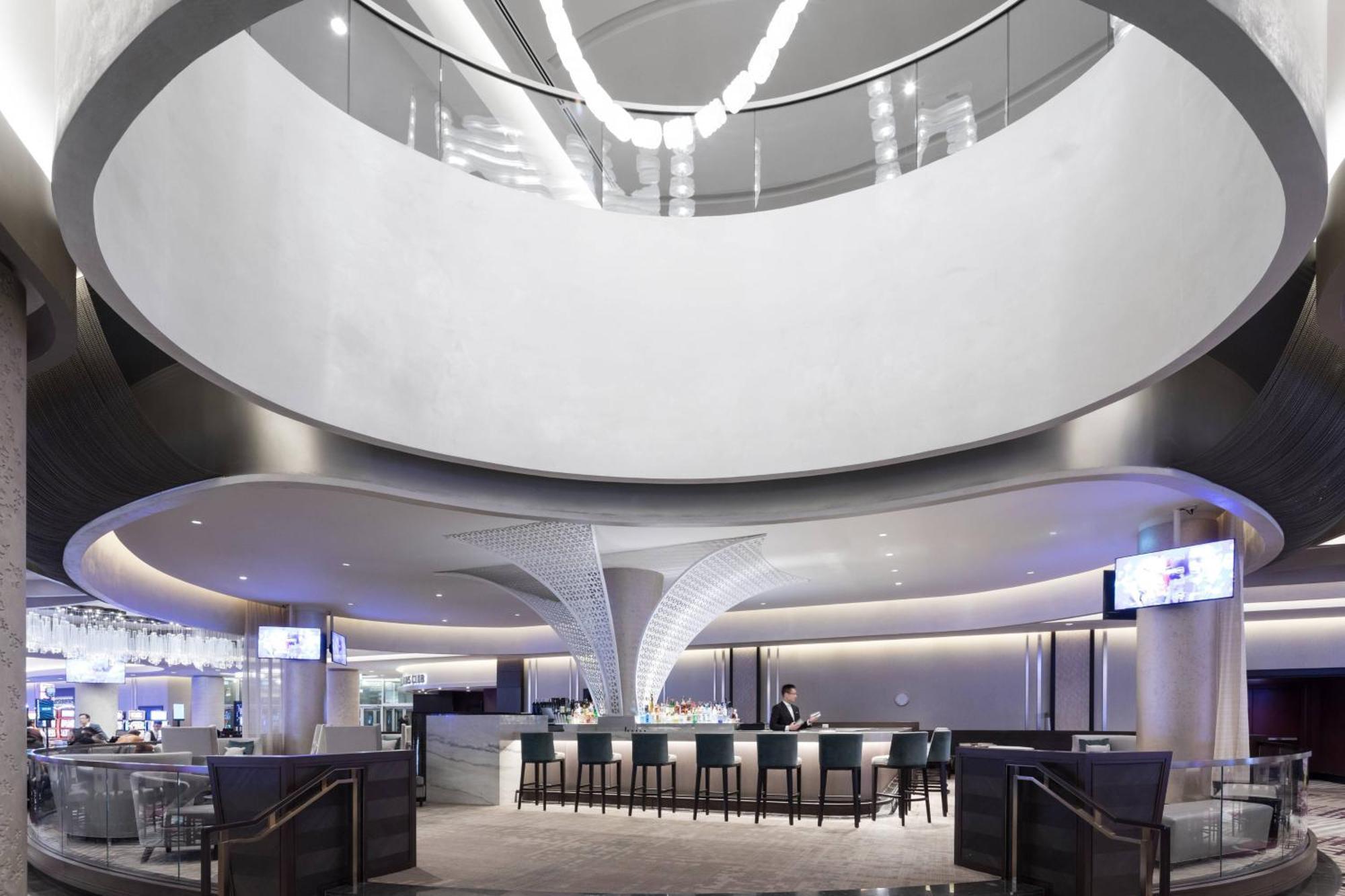 Jw Marriott Parq 5*