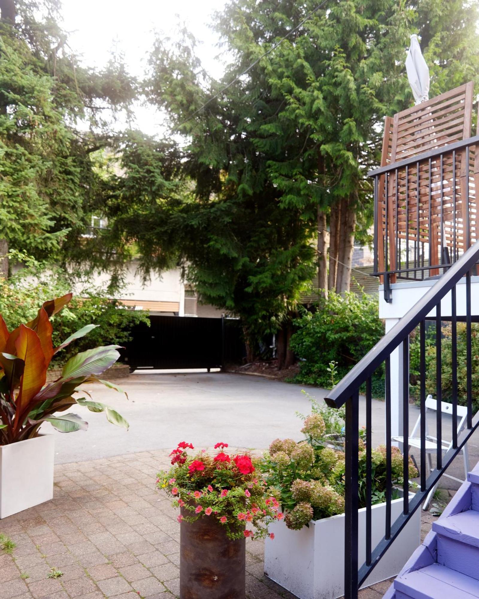 Cozy In Kitslano, Vancouver. Free Parking. Holiday home *